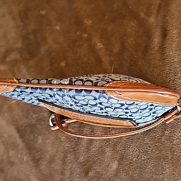 COACH Medium Wristlet - Picture 7 of 8